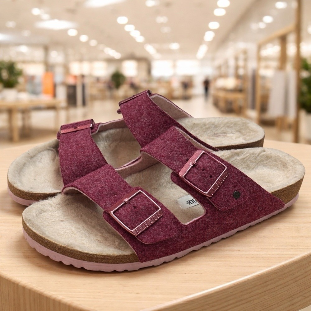 Birkenstock Arizona Happy‎ Lamb Wool Sandal Pink Cozy Luxury Unisex 42 W11 M9